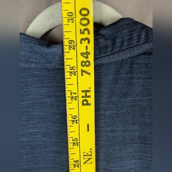 Chaps Golf medium polo in blue like new - Picture 9 of 10